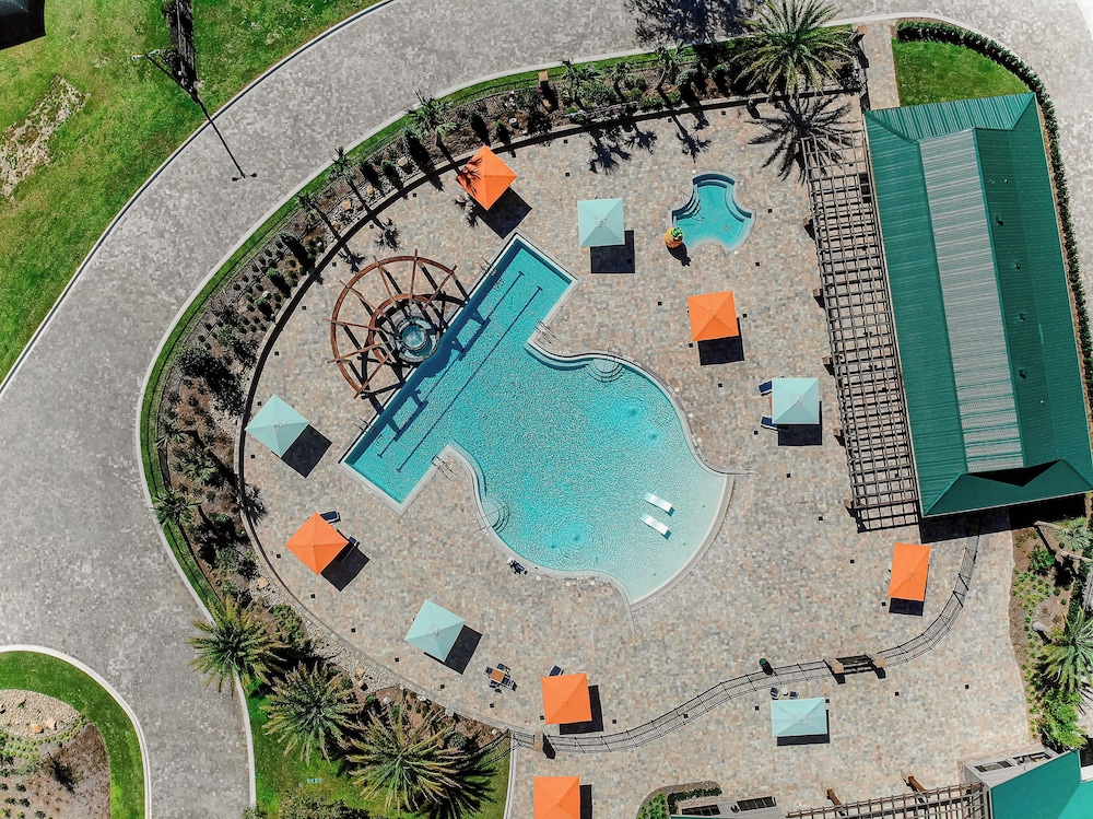 Black Prong Resort