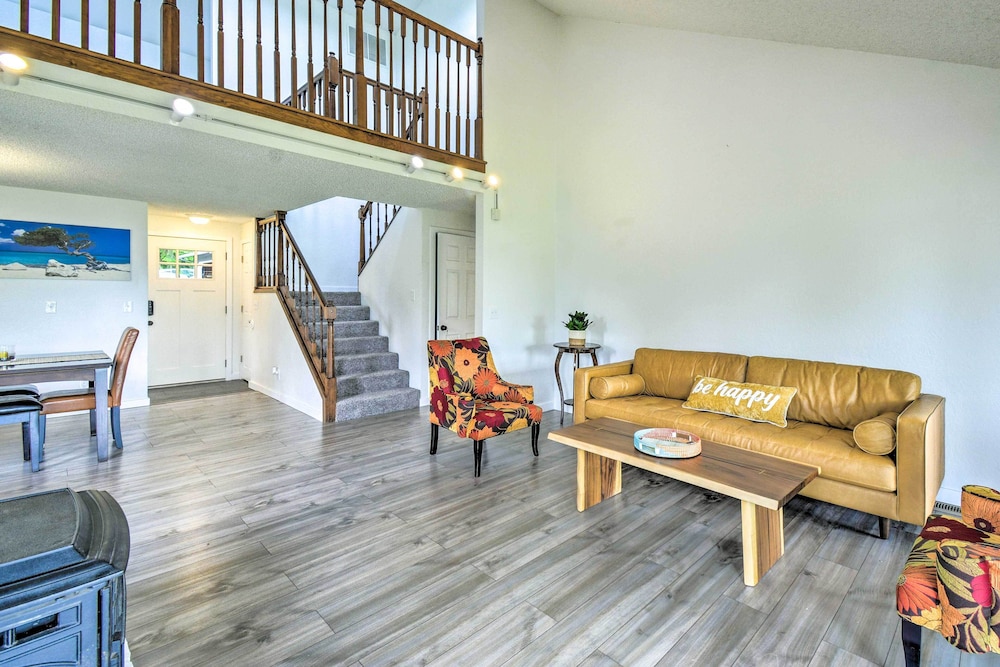 Stunning Hood Canal Getaway w/ Private Deck! view 5