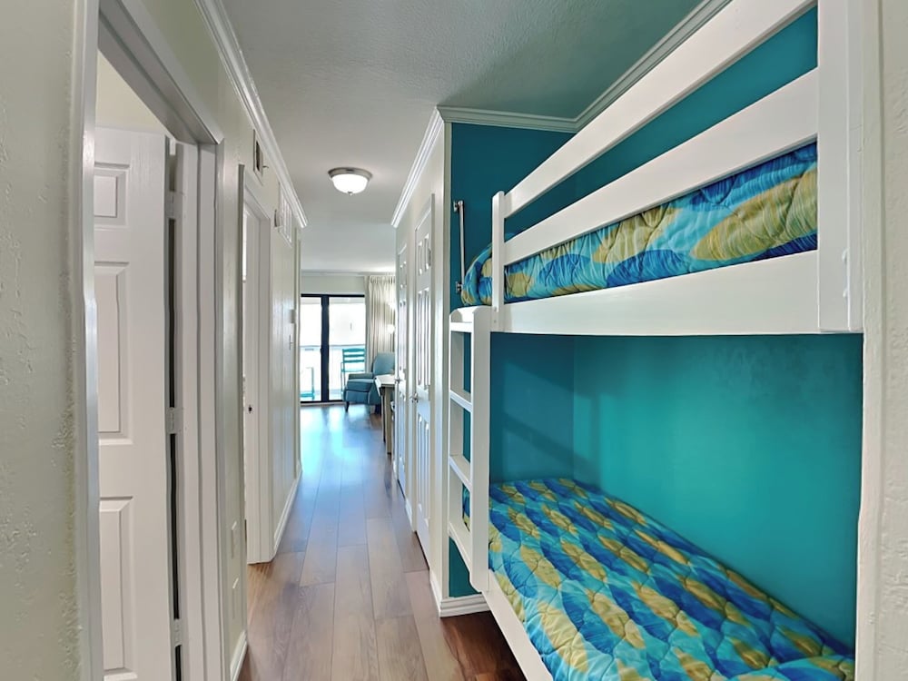 Casa Del Mar 350-front Facing