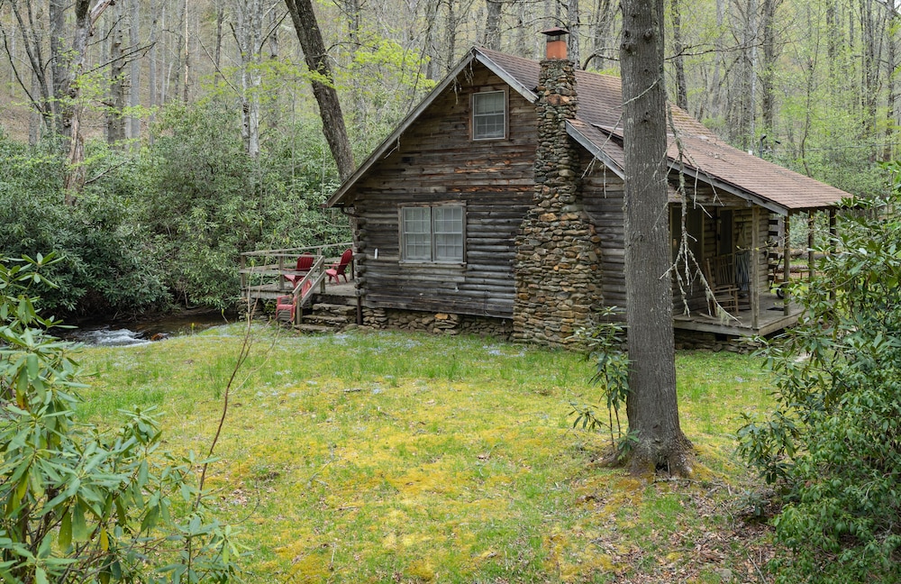 stayNantahala - Smoky Mountain Cabins