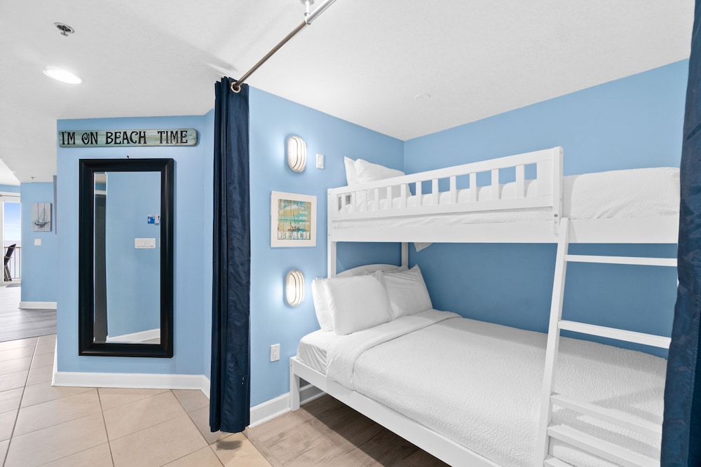 Grand Panama Beach Resort by Panhandle Getaways