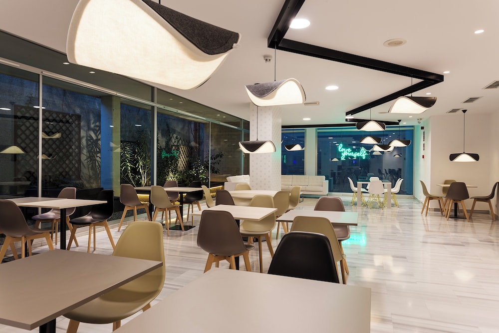 Las Rozas de Madrid Vacations - BB HOTEL Madrid Pinar de las Rozas - Property Image 5