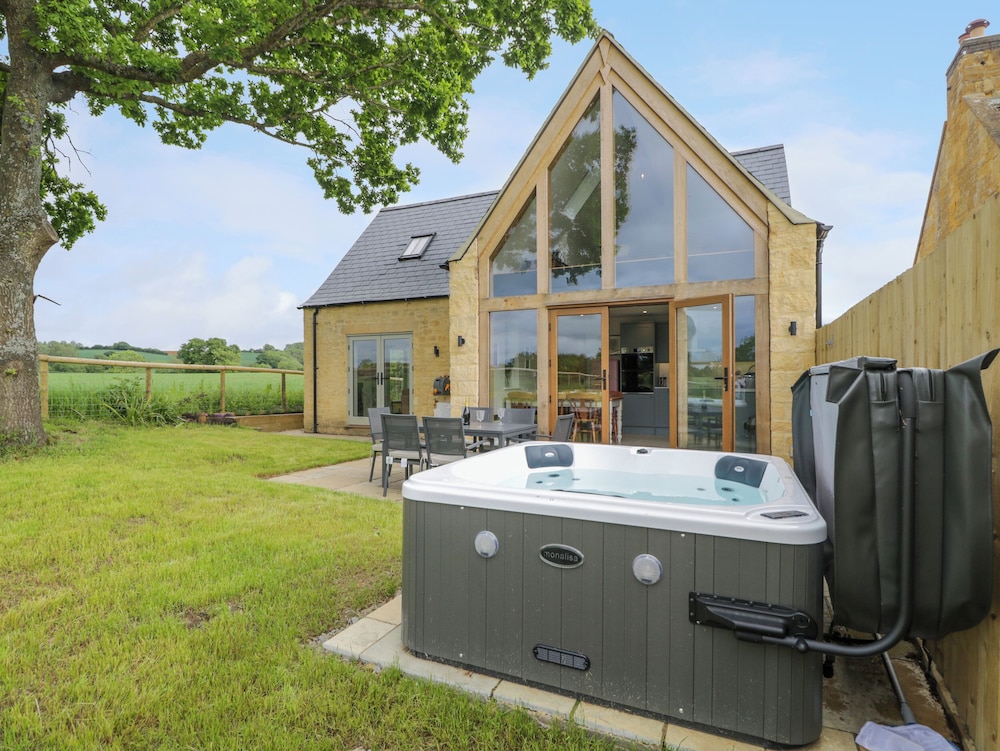 4 Wellacres Cottage