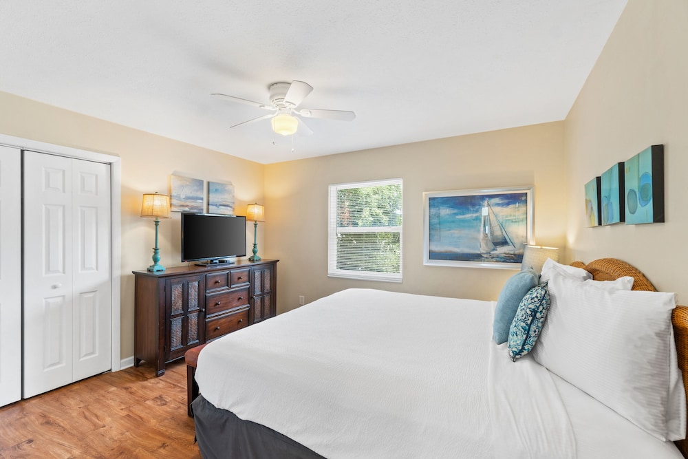 Adorable Beach Cottages in Panama City Beach by Panhandle Getaways