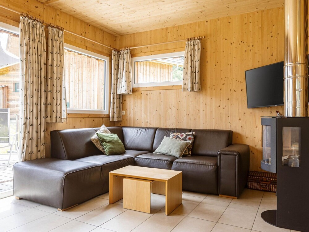Appealing Chalet in the ski Area