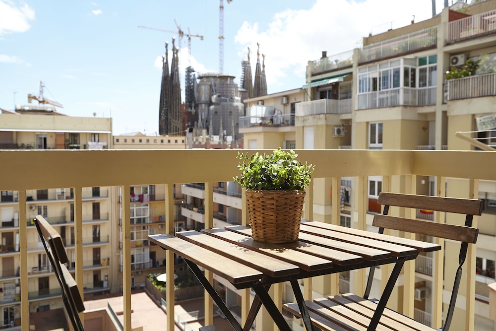 Sagrada Familia Sun