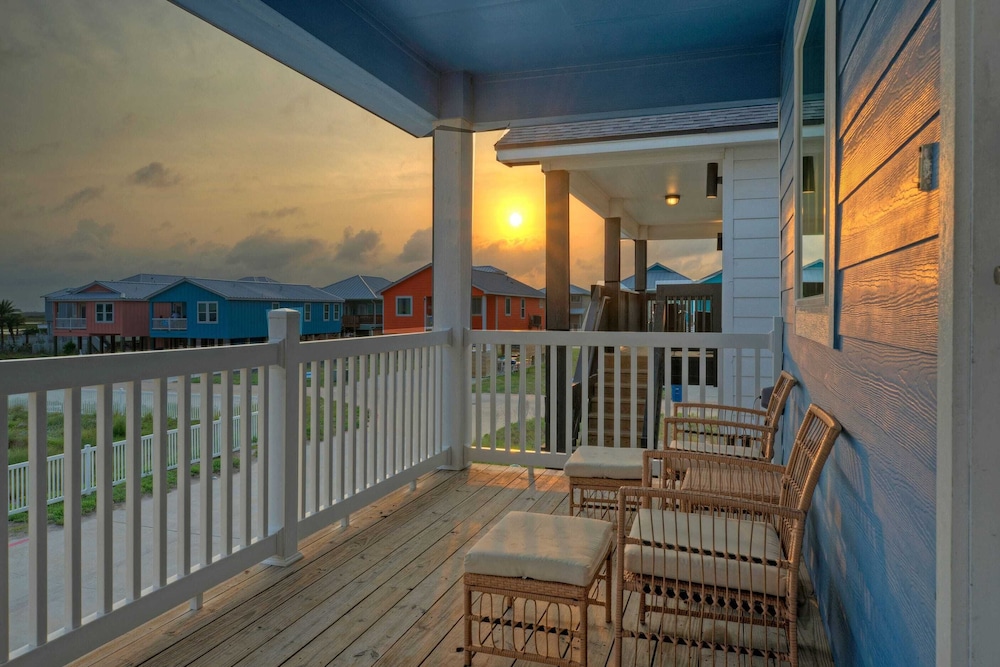 Salty Texan by Avantstay Central Location, Views