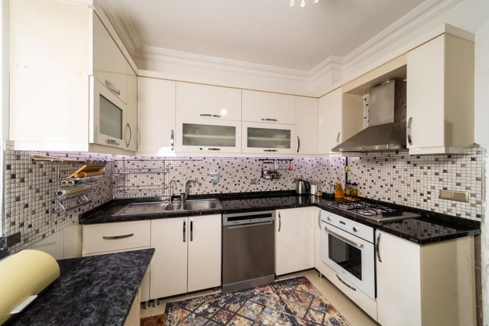 Apartment With Panoramic City View in Kepez
