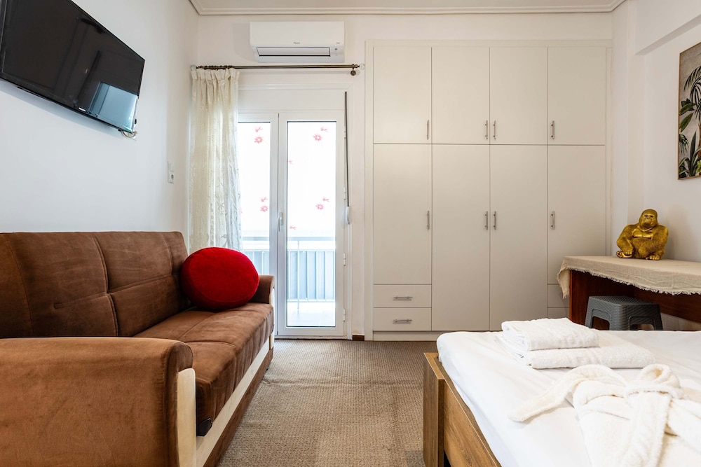 Elena s Cozy Getaway In Kalamata s Center