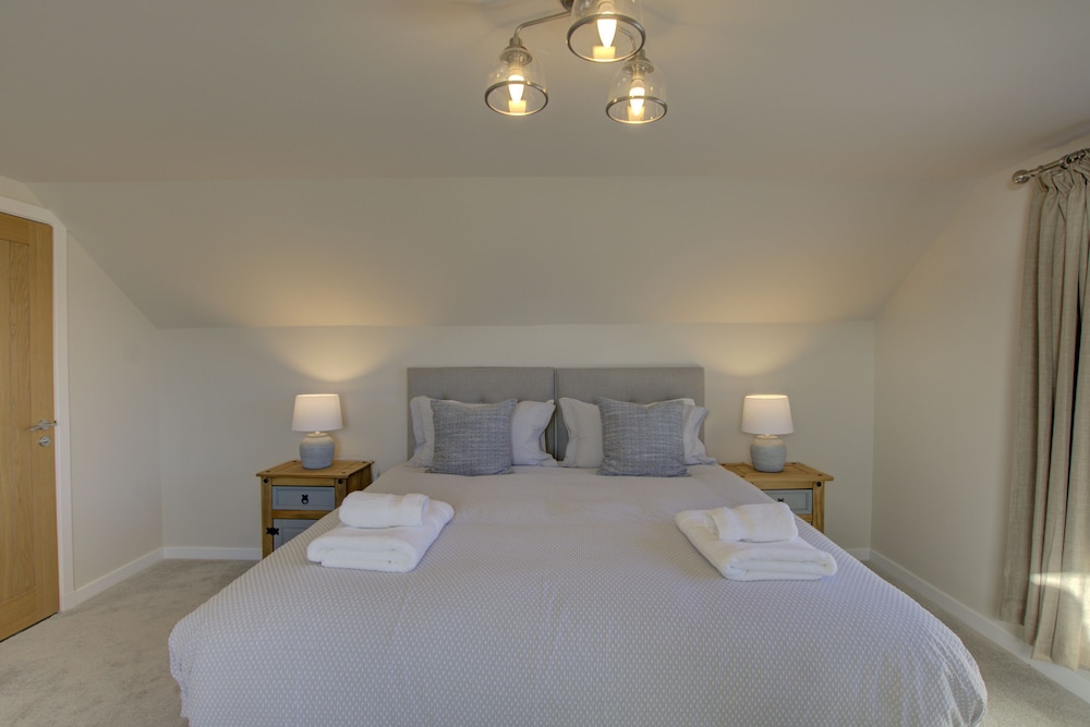 Linden House Fortrose