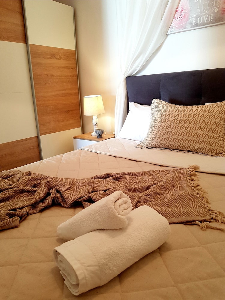 Emmanouil Airport Beach Apartment view 5