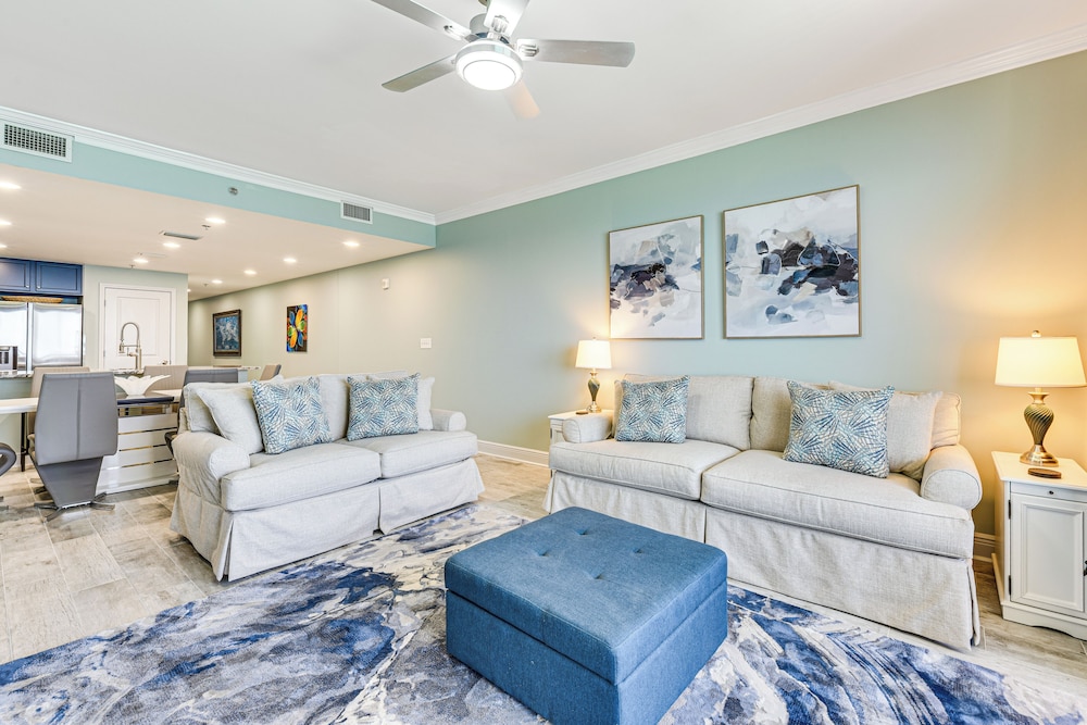Panama City Beachfront Condo w/ Breathtaking Views