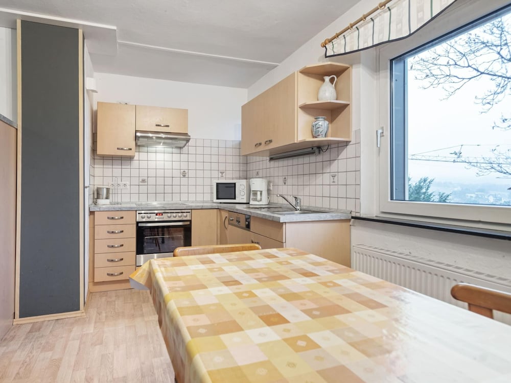 Gemutliches Ferienhaus im Sauerland in der Natur view 3