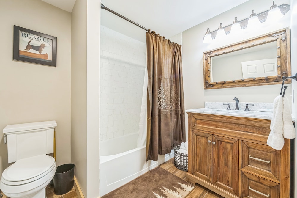 Cloud 50g - The Ultimate Adirondack Experience 3 Bedroom Townhouse by The Summit at Gore Mountain