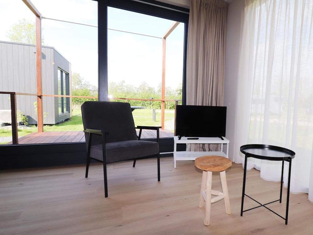 Cottage in Menaam Near Frisian Landscape view 4