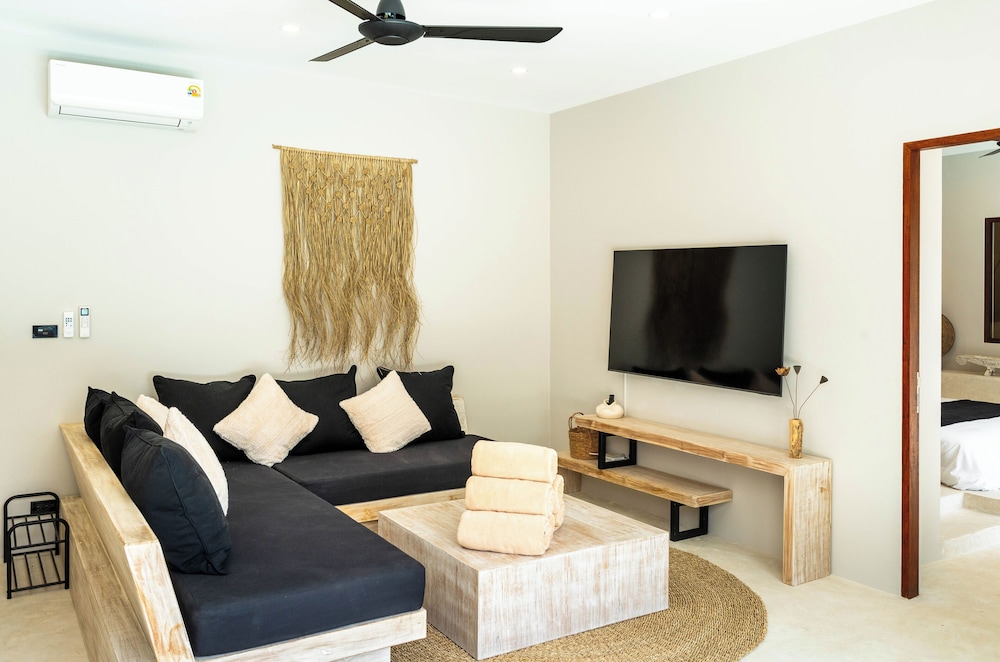 Karma Shana Residence