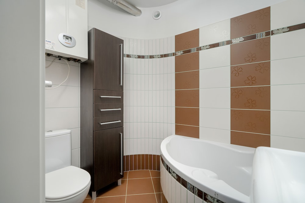 Duplex Apartment in Poznan by Renters