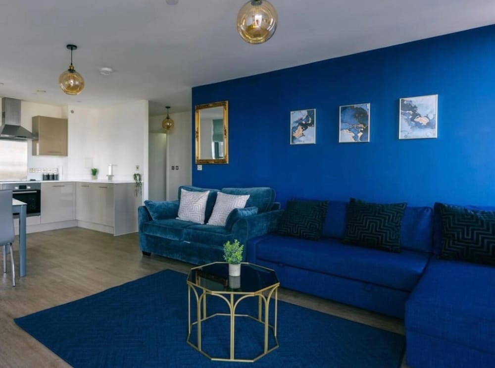 City Centre Appt-sleeps 5-free Parking & Free Wifi