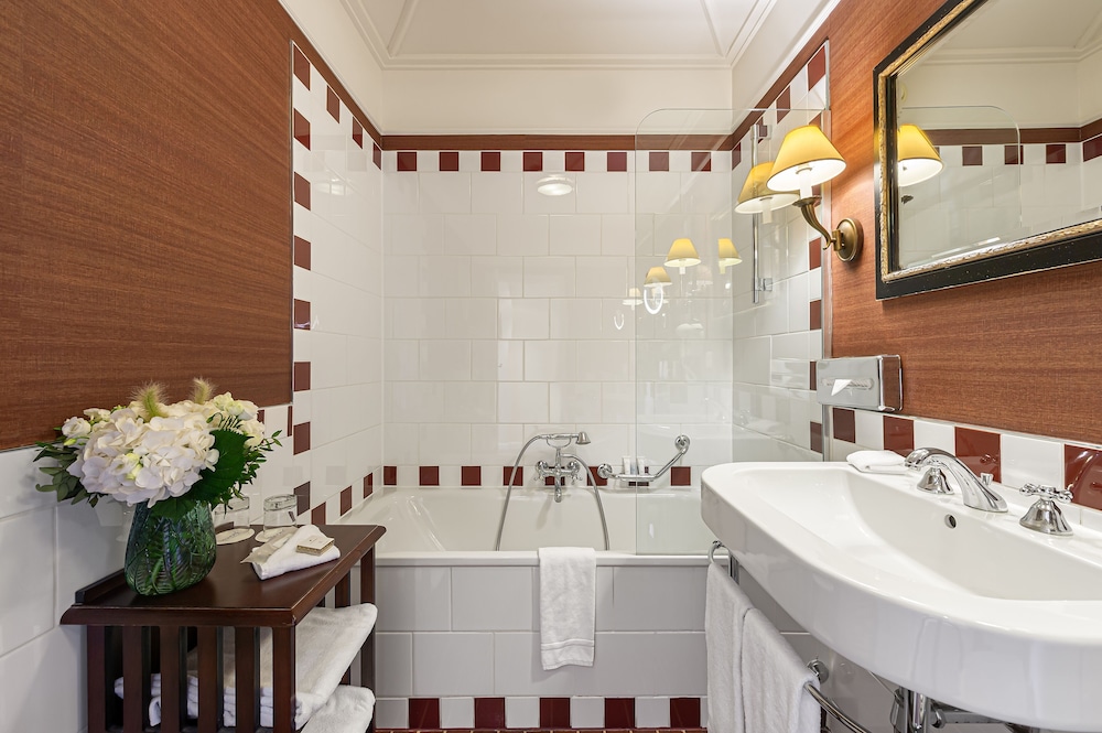 Geneva Vacations - Hotel Kipling - Property Image 6