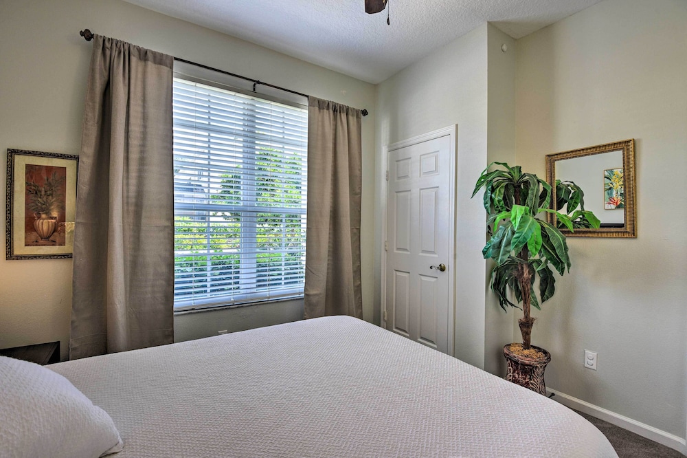 Kissimmee Home w/ Private Pool < 3 Mi to Disney!