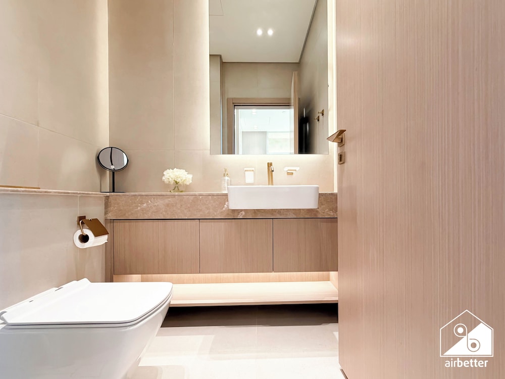Binghatti Phantom Bliss 1BR With Private Pool
