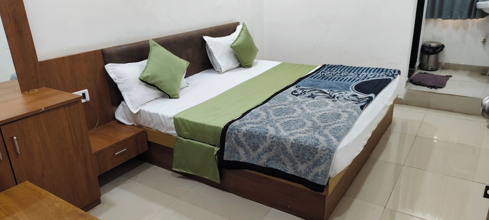 Hotel Radhe