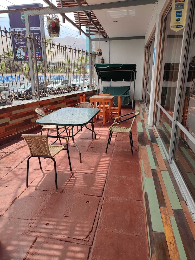 Palm Hostal