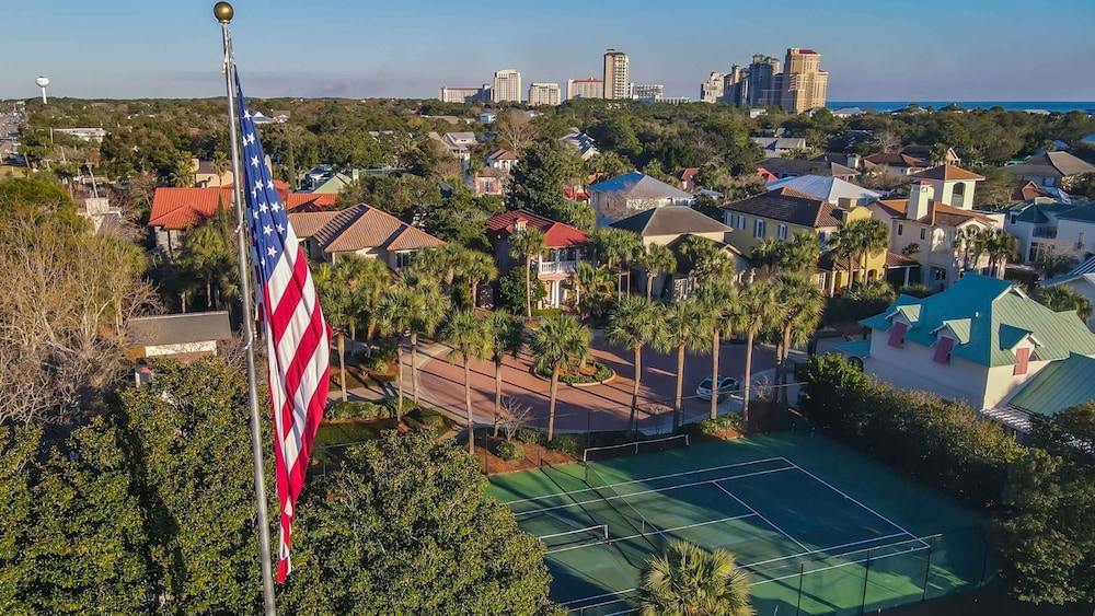 9 Rue Martine in Miramar Beach