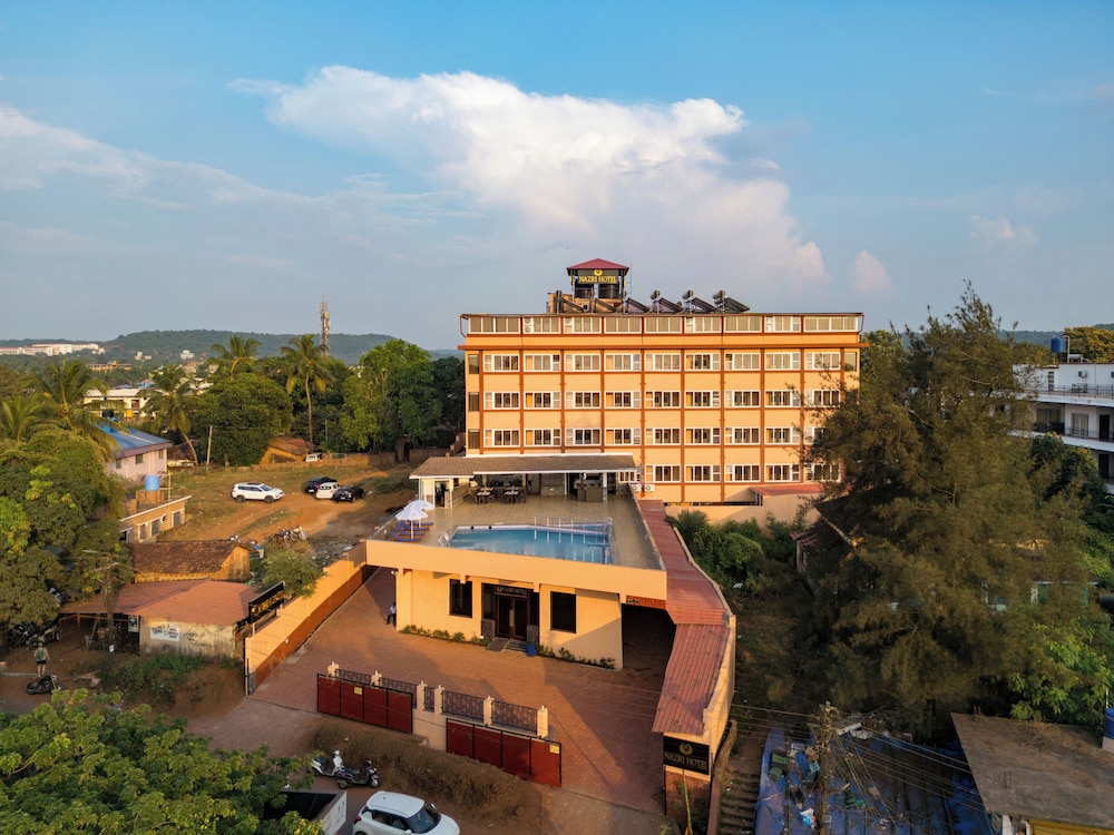 Nazri Hotel
