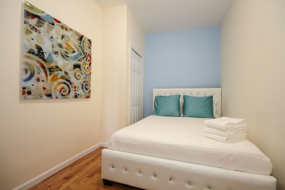 East Village 2 Bedroom Apartments