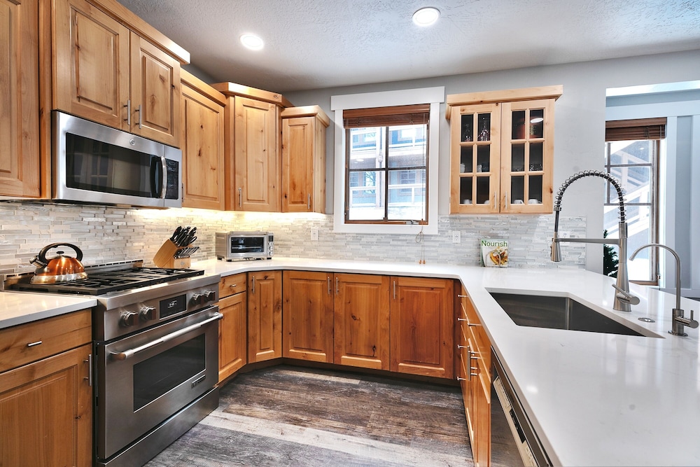 Park City Ski Resort - Town Pointe Condos