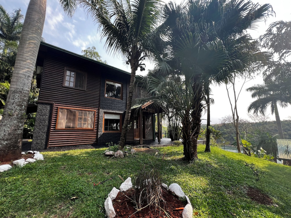Costa del Sol Iguazú
