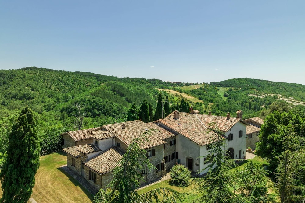Podere Pietraluna