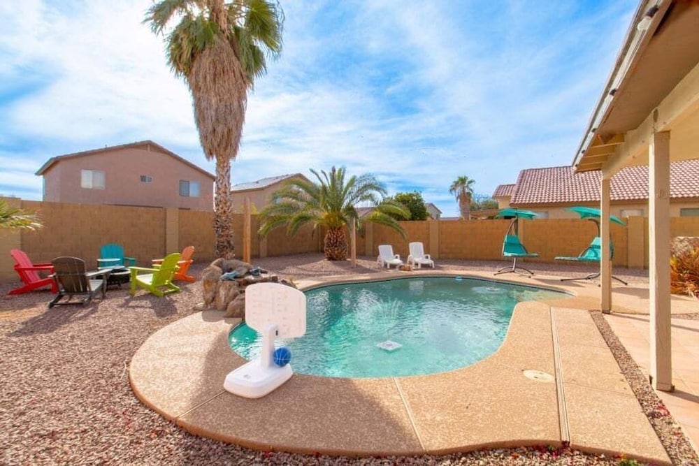 Casa Aria 4br Home & Heated Pool 4 Bedroom Home