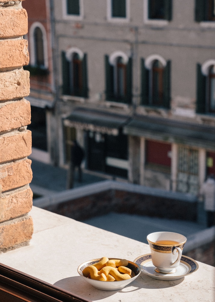 Murano Palace Bed & Breakfast