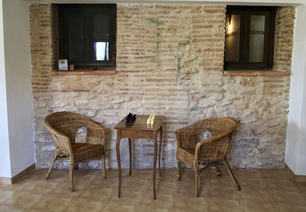 Photo 33