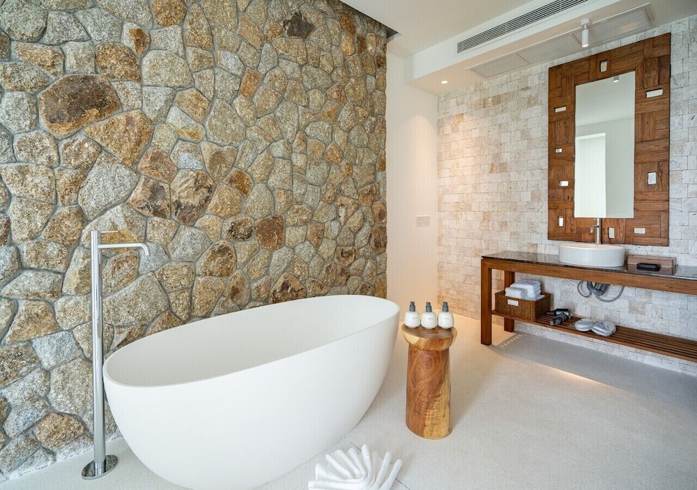 Cape Azure Resort Samui by Thalsea