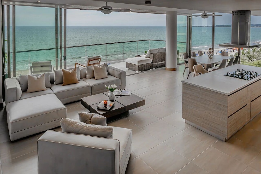 U-GO Morros EOS Frente al Mar