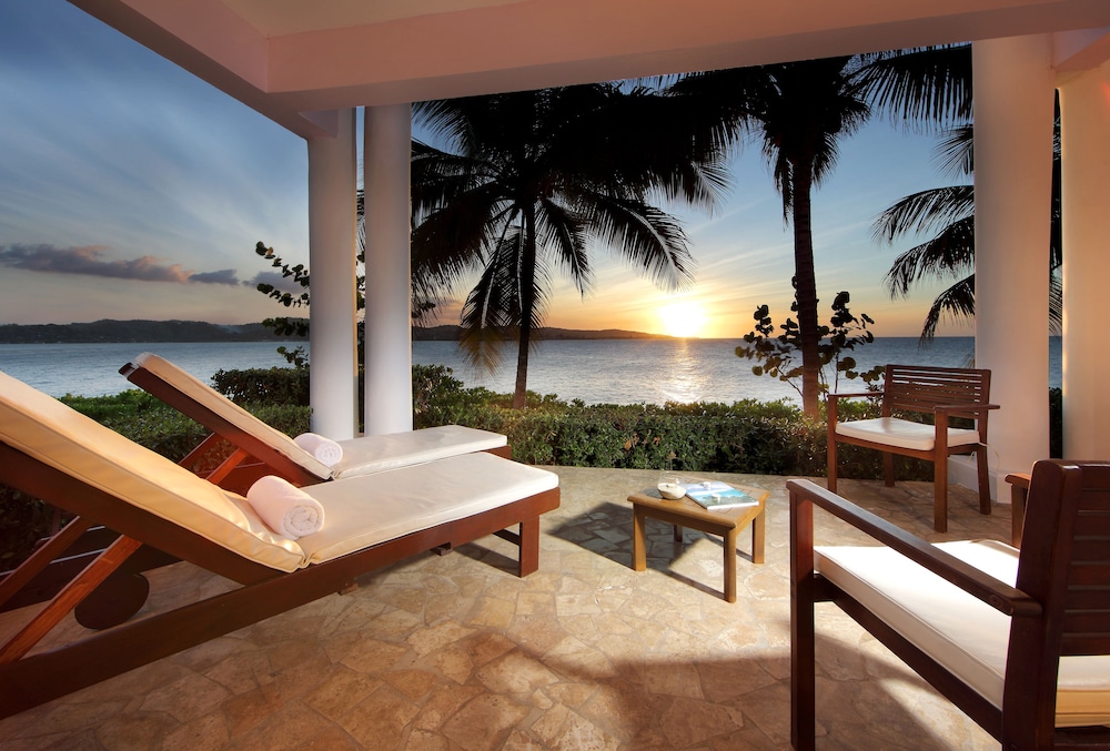 Grand Palladium Lady Hamilton Resort  Spa All Inclusive - Property Image 28