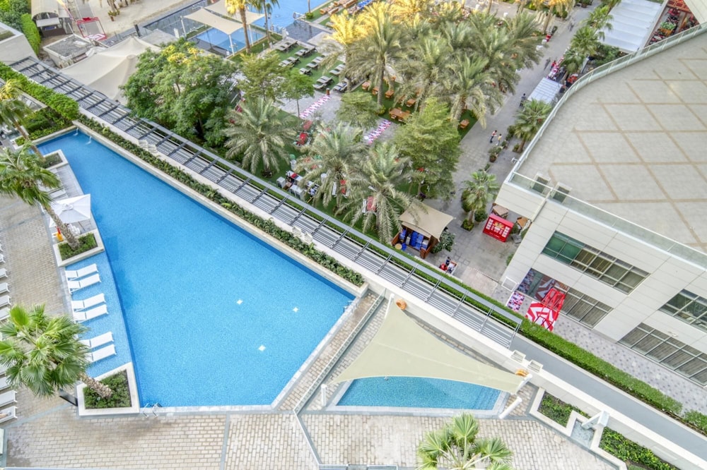 Cityscape and Majestic Retreat at Address JBR