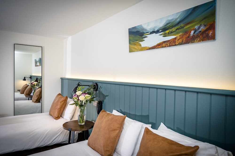 The Loch Ness Inn