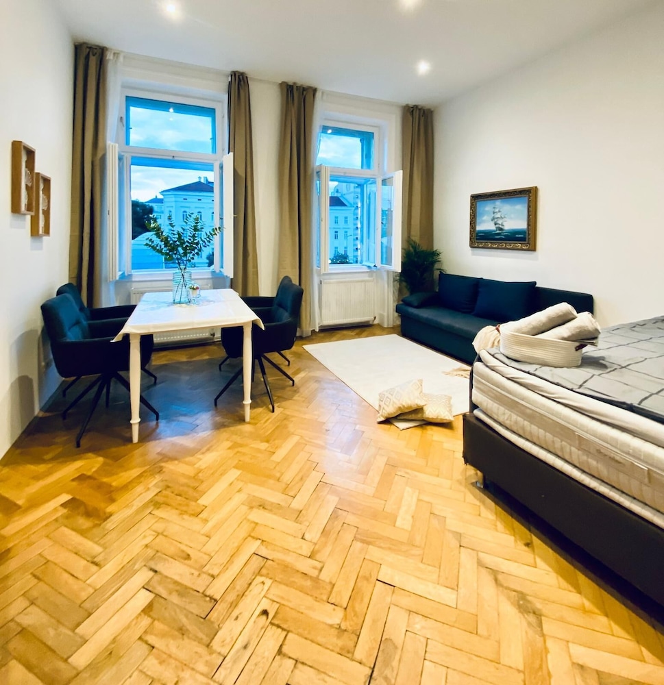 Comfortable 1BR Apartment Westbahnhof