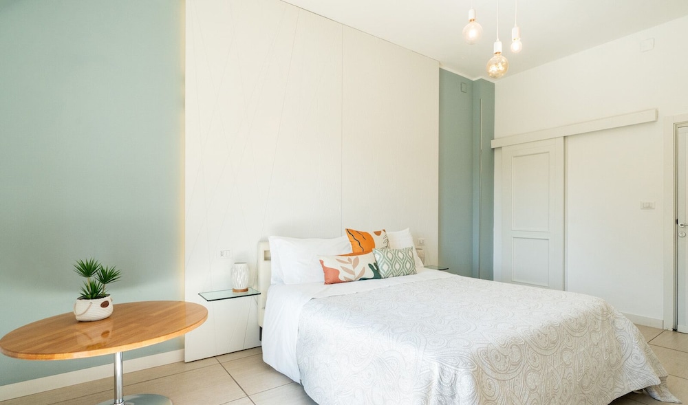 BARIROOMS - SUITE STATION