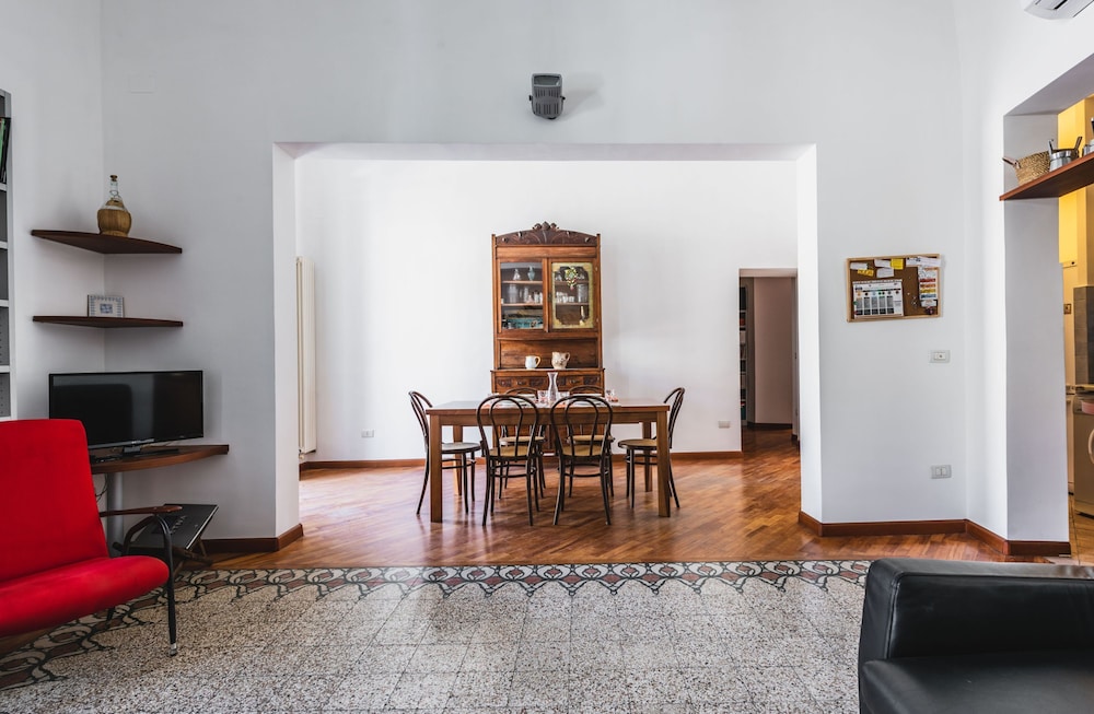 Classic Apartment La Maddalena