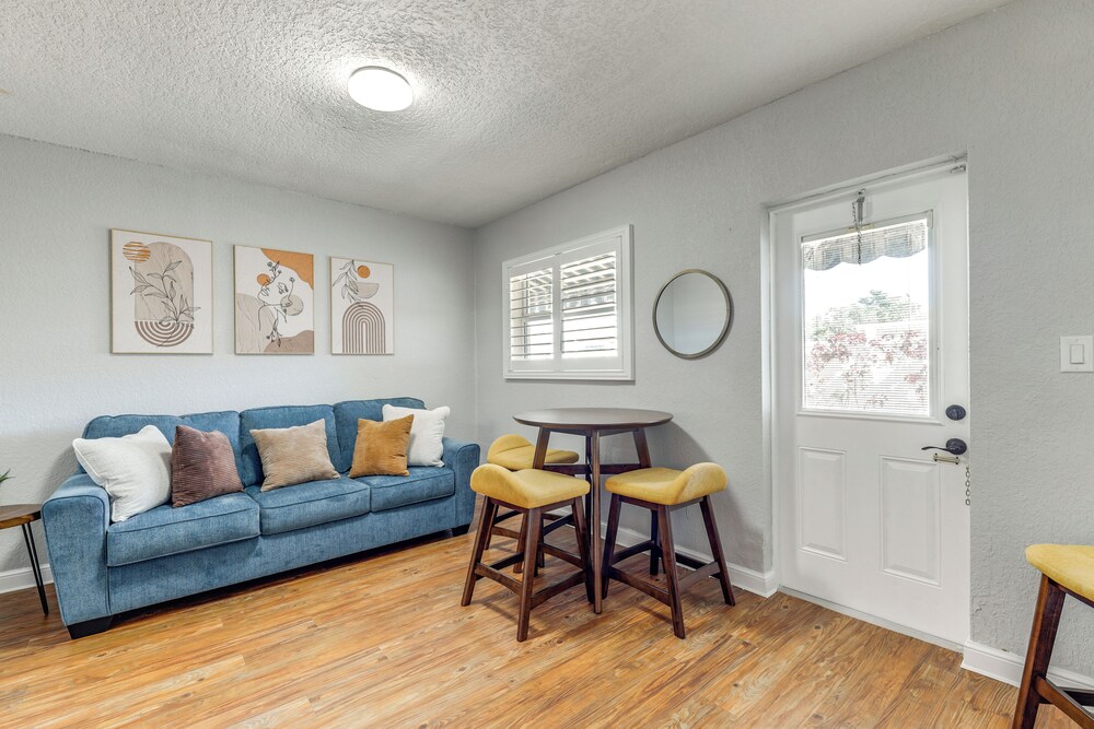 3 Mi to Shore: Couples Getaway in Lighthouse Point