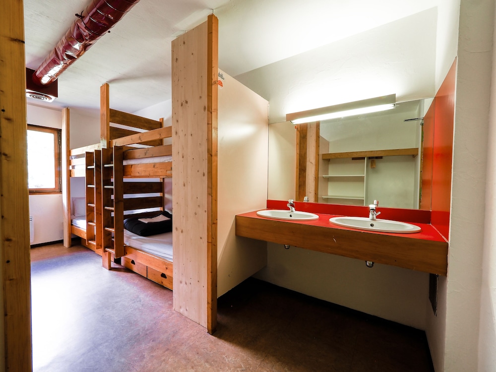 Auberge de Jeunesse HI Chamonix view 4