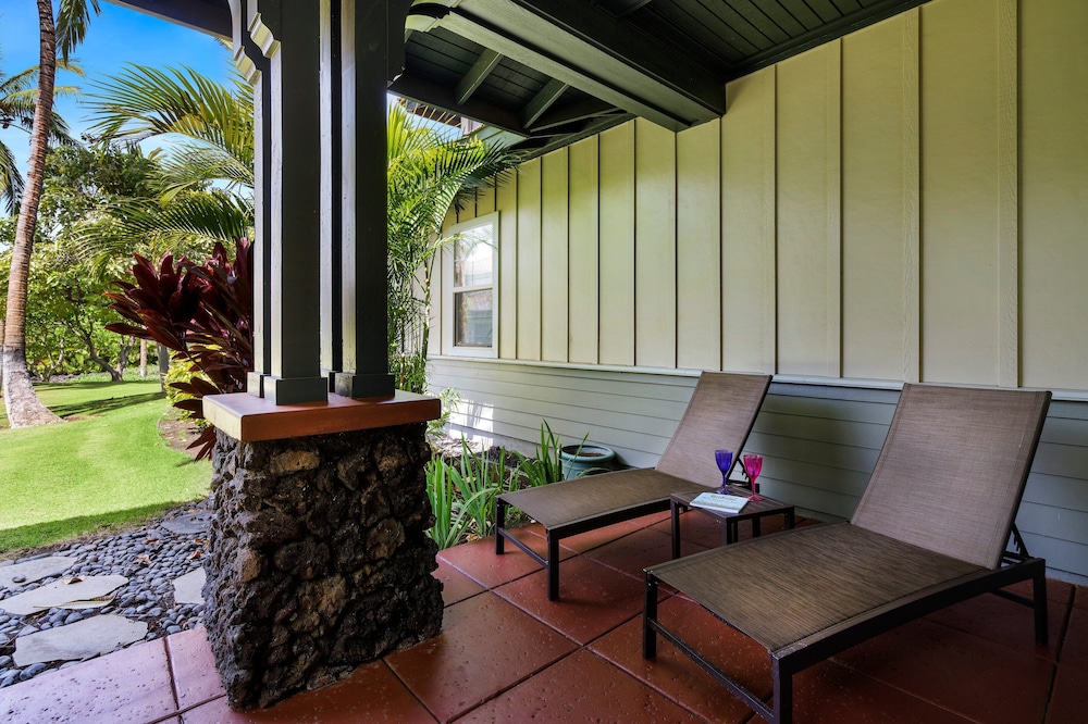 Beautiful Townhouse - Great Amenities and Spacious Lanai! Comes With Beach Pass! - Vrkcv