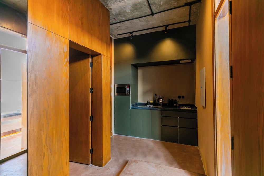 Portal Chalets With Private Pool-Al Arid