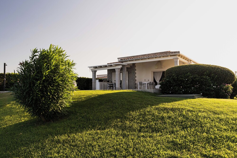 Villa Blue Sphere with Pool by Wonderful Italy
