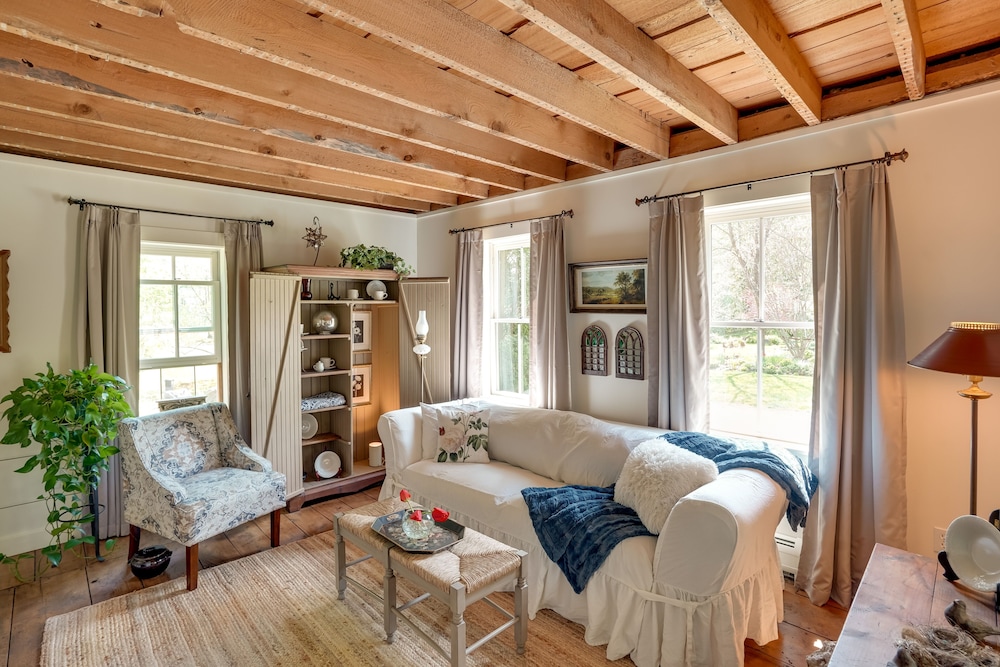 12-acre Vacation Rental in the Berkshires!